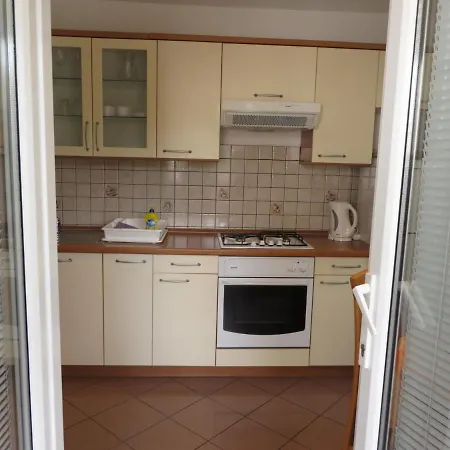 Gardenia Apartment Pakostane