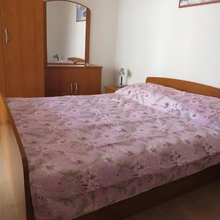 Apartment Gardenia Pakostane