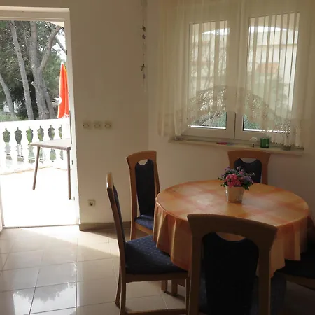 Apartment Gardenia *