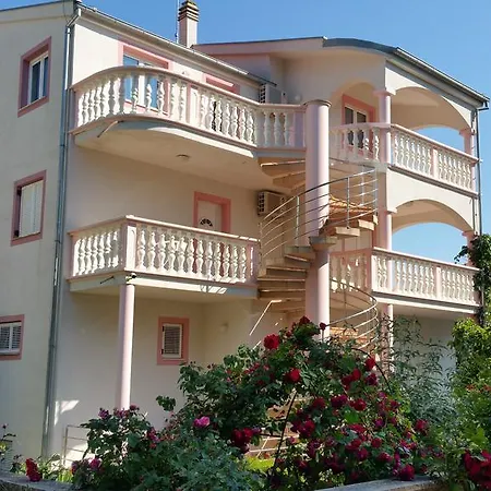 Gardenia Appartement *