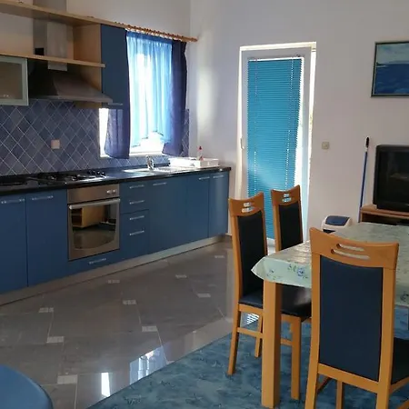 Gardenia Apartment