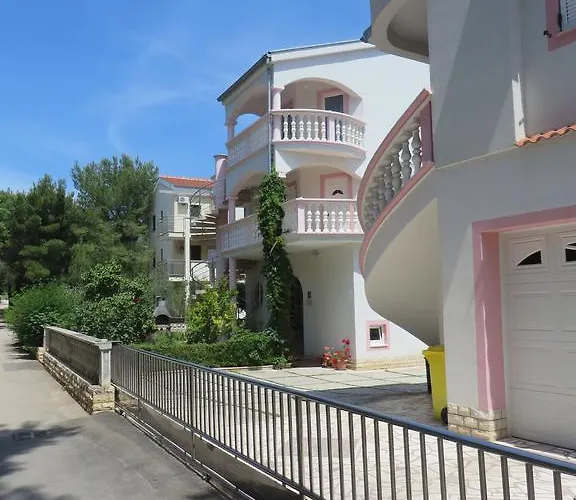 Apartament Gardenia Pakoštane